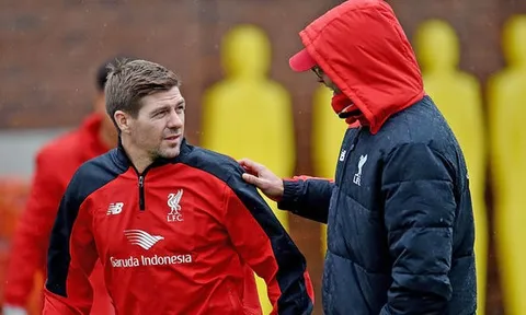 Gerrard: 'Đọc kỹ câu của Klopp sẽ thấy tôi chưa thể quay lại Liverpool'