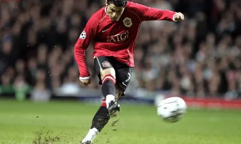 Sử dụng tuyệt kỹ của Ronaldo, sao 126 triệu bảng gây sốt ở Mỹ