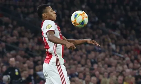 Tại sao Man Utd nên bỏ qua Sancho để mua Neres?