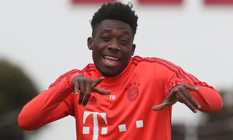 Tại sao nhiều "wonderkid" chọn Bayern Munich để phát triển sự nghiệp?