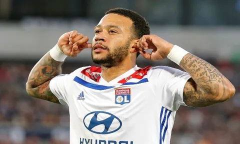 Tái xuất Premier League, Memphis Depay cập bến London?