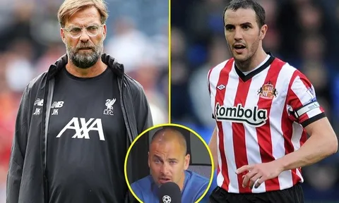 Người cũ Liverpool khuyên Klopp: 'Hãy giống như Man United'