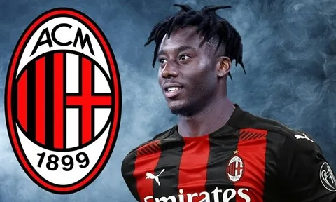 Tân binh có mặt, AC Milan sắp hoàn tất bản hợp đồng đầu tiên