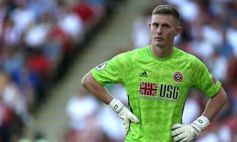 Tăng lương gấp đôi, M.U đón Dean Henderson về cạnh tranh với De Gea