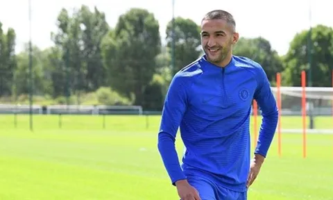 Tập buổi đầu tại Chelsea, Ziyech phá vỡ im lặng
