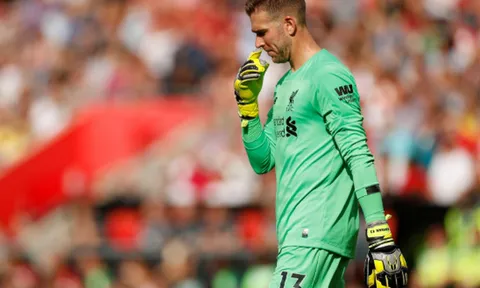'Tấu hài' cực mạnh, Adrian mang 'ác mộng' Karius trở lại với Liverpool