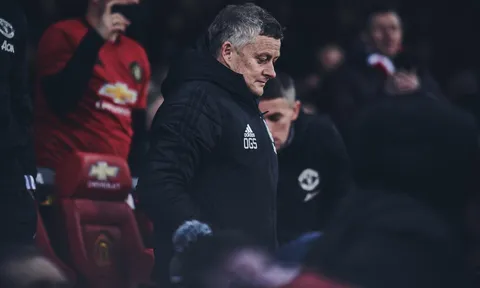 Thắng Derby, Solskjaer chỉ thẳng vấn đề của Man United