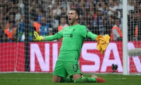 Thấy Adrian tỏa sáng, thuyền trưởng West Ham có tiếc nuối không?