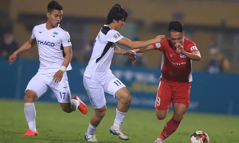 Thấy gì từ việc HAGL đánh chiếm Top 3 V-League?