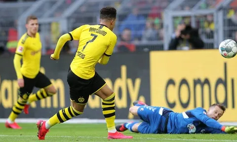 Thay Haaland gánh Dortmund, "thần đồng" 120 triệu "phá đảo" kỷ lục Bundesliga