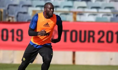 Thay Lukaku, Man Utd chi 70 triệu nổ HĐ siêu sát thủ "giày vàng"