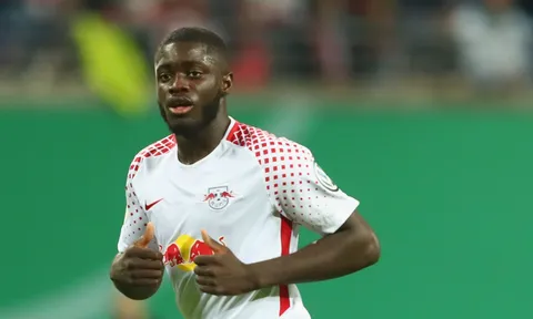 Thay vì 70 triệu, Arsenal đã có cơ hội mua "siêu đá tảng" với giá... 1 triệu bảng