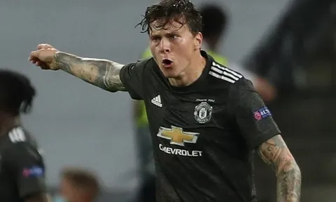Thay Victor Lindelof, M.U đưa trung vệ 1m94 trị giá 45 triệu bảng vào tầm ngắm
