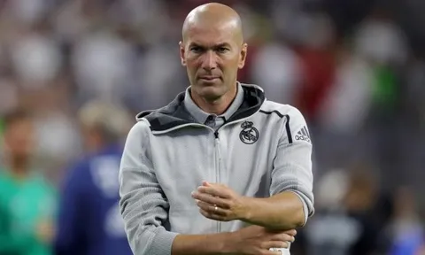 Thời hạn ít dần, Zidane đau đầu từ bỏ mục tiêu 180 triệu của M.U?
