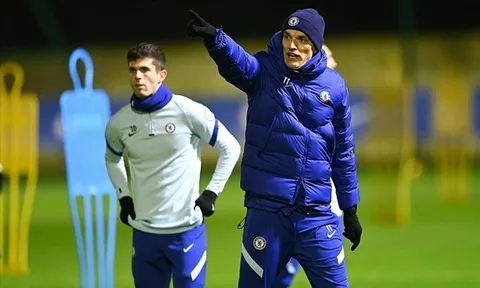 Thomas Tuchel bất ngờ muốn xây dựng hàng thủ “lão tướng”