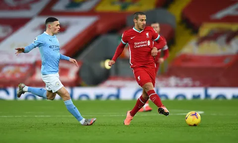 Thống kê Liverpool 1-4 Man City: Anfield sụp đổ, Nhà vua băng hà!