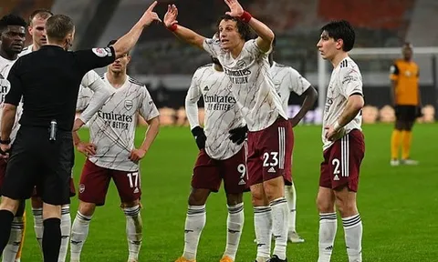 Tồi tệ, Luiz sở hữu thống kê kinh hoàng nhất tại Premier League
