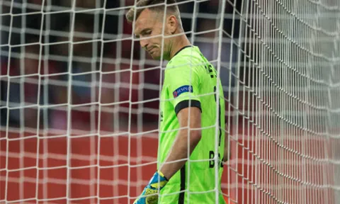 Thủ môn 'tấu hài', đại diện nước Đức thua sốc trận mở màn Champions League