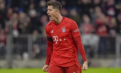 Thua 1 người trên vạn người, "chân sút dát vàng" Bayern viết nên lịch sử siêu hạng