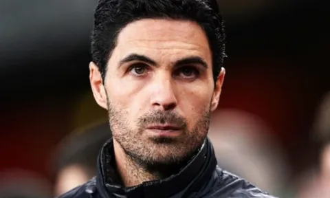 Thua Arsenal, HLV đối thủ bực bội tố Arteta phá luật