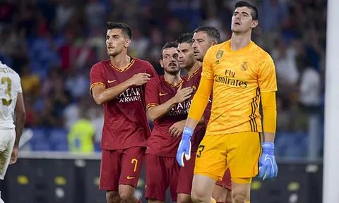 Thua đau penalty, Real Madrid trắng tay rời hang 'Bầy sói'