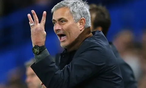 Thua Liverpool, Mourinho chỉ ra 3 cái tên Chelsea mắc sai lầm