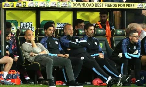 Thua Norwich, lần đầu Guardiola lại như thế