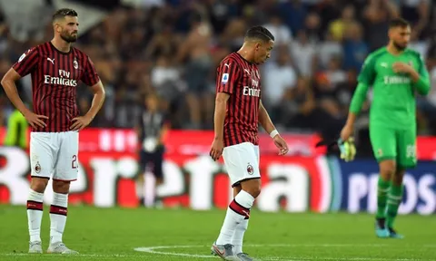 Thua sốc Udinese, người AC Milan không thể nở nụ cười