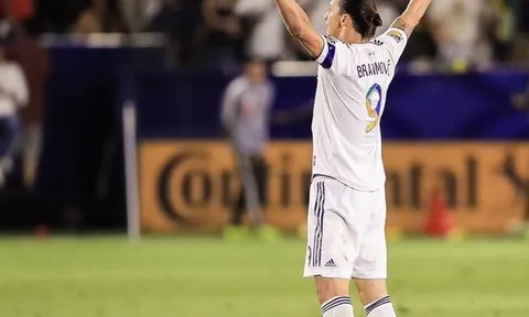 Thực hư việc Ibrahimovic tới Argentina "dưỡng già"?
