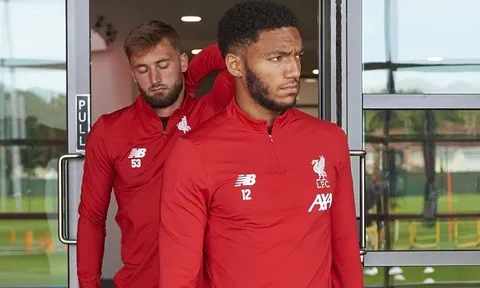 Sao Liverpool: ‘’Tôi phải tiếp tục phát triển’’
