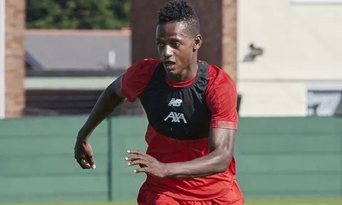 Liverpool chính thức gửi sao trẻ Nam Mỹ tới Séc ''tu nghiệp''