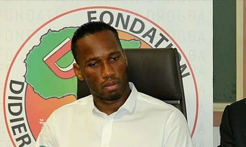 “Voi rừng” Drogba hành động quyết liệt, giúp Bờ Biển Ngà chống COVID-19
