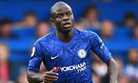 "Tiền vệ xuất sắc nhất thế giới đang thi đấu trái sở trường tại Chelsea"