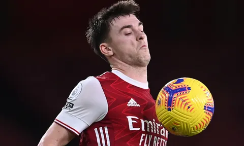 Sử dụng cả Saka và Odegaard: "Phép tính vi diệu" giúp Arteta quên Tierney