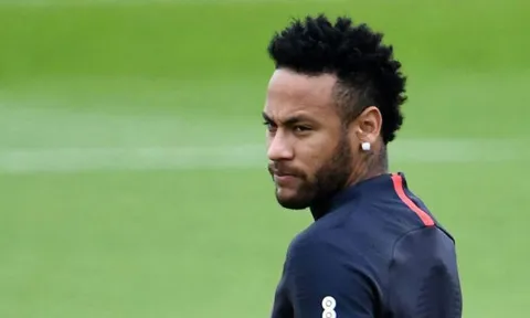Tiết lộ: Cha Neymar từng gọi điện "cầu cứu" Real Madrid