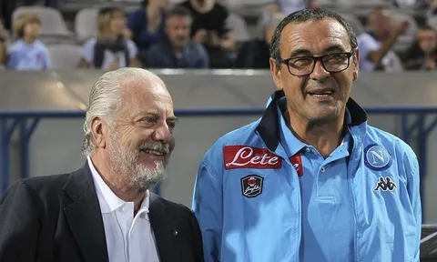 Tin được không? "Sếp lớn" Napoli đã khen ngợi Maurizio Sarri
