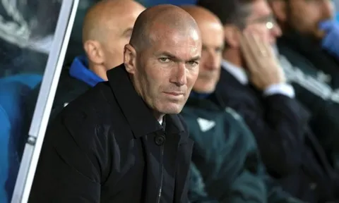Tin "sét đánh" về Hazard khiến HLV Zidane và Real hết sức lo lắng