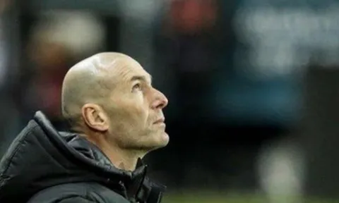 Toang cực mạnh, trang chủ Real ra thông báo về Zidane