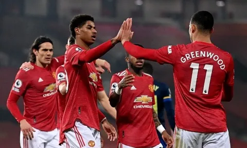 Tốc chiến đánh bại AC Milan, Man Utd thừa thắng xông lên