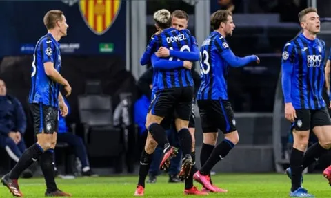 “40.000 người đã hôn nhau trong trận đấu ở Champions League đó”
