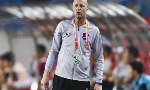 "Tôi không có bất kỳ liên hệ nào với Barca"