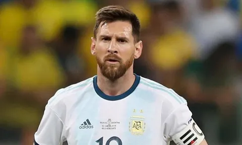 "Tôi là 1 người bạn nhưng Messi đã thiếu tôn trọng"