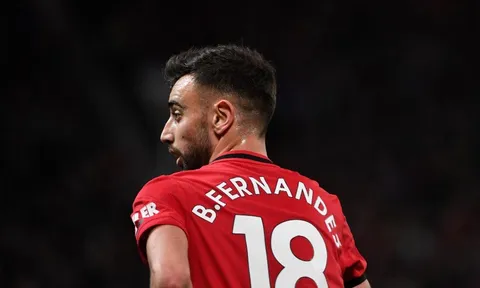 "Tôi sẽ không đến Man Utd vì Bruno Fernandes đã lấy mất chiếc áo số 18"