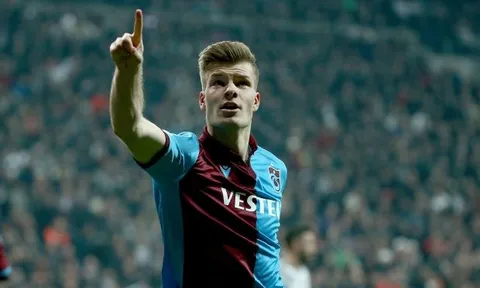 Tới tận nơi, Man Utd xem xét ký đồng hương của Haaland