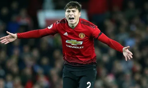 "Tôi thích sự cạnh tranh, điều đó sẽ rất tuyệt cho Man Utd"