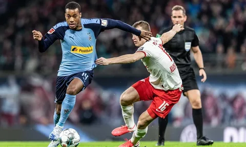 Căng thẳng đường vào Top 4 Bundesliga