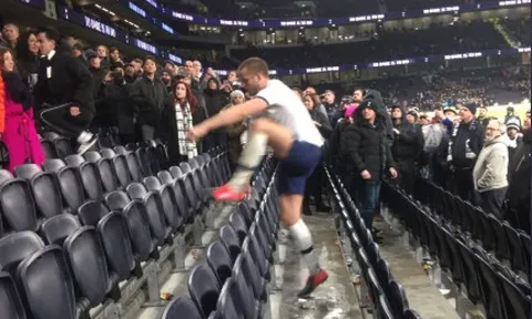Tottenham bị loại, Dier lên khán đài "ăn thua" với CĐV