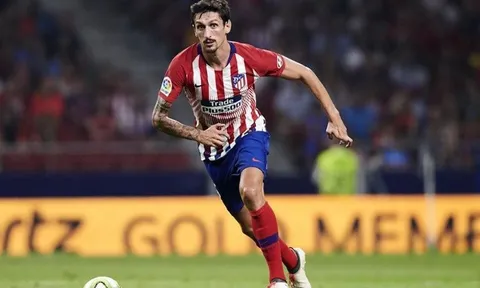 Tottenham có động tĩnh, Atletico đặt giá 20 triệu cho "trung vệ thép"