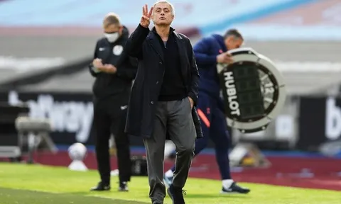 Jose Mourinho đã nhận được 'tối hậu thư' từ thượng tầng Tottenham