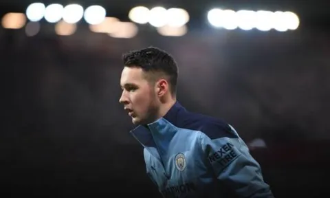 Trafford mà Pep Guardiola mang đến Old Trafford sáng nay là ai?